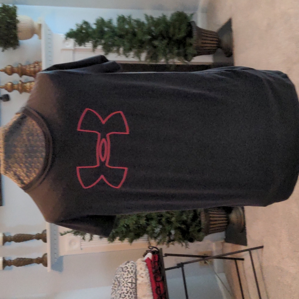 Under Armour T-Shirt